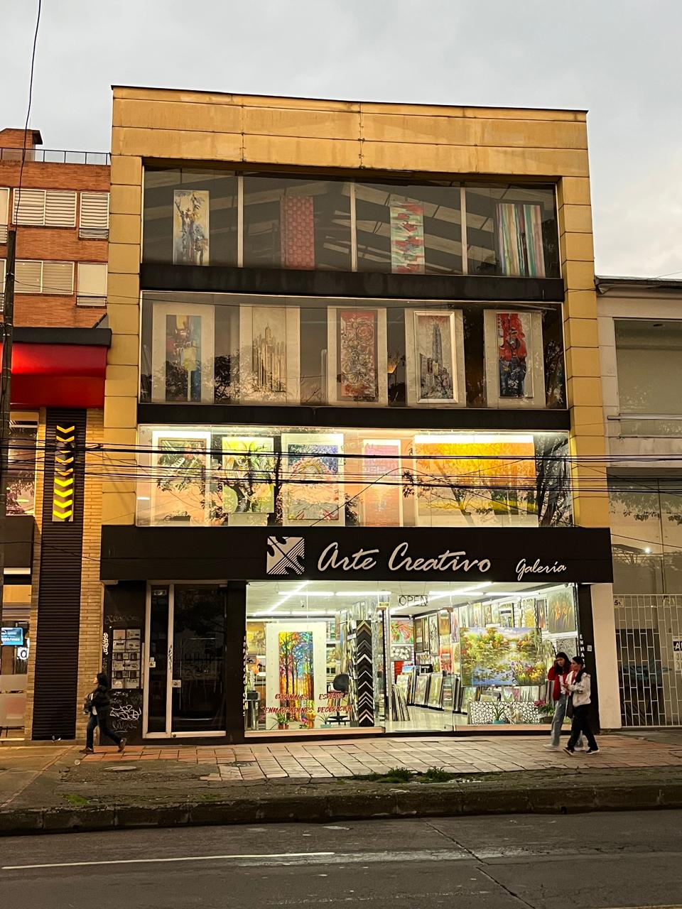 Fachada Galería